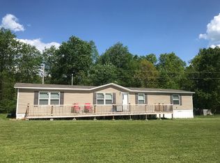 826 Baldwin Branch Rd, Annville, KY 40402