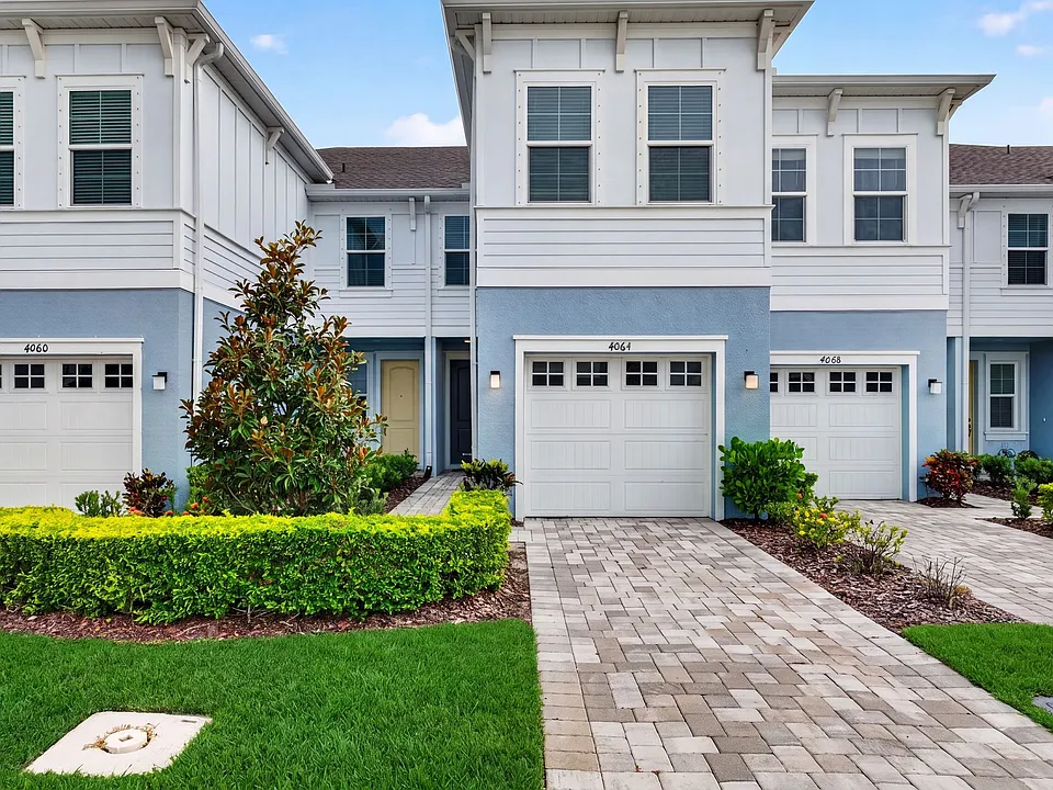 4064 Via Sienna Cir