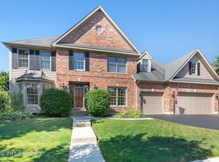 4N530 School Rd, St Charles, IL 60175