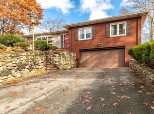 5 Grant Rd, Winchester, MA 01890