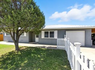 367 Teles St SW, Los Lunas, NM 87031