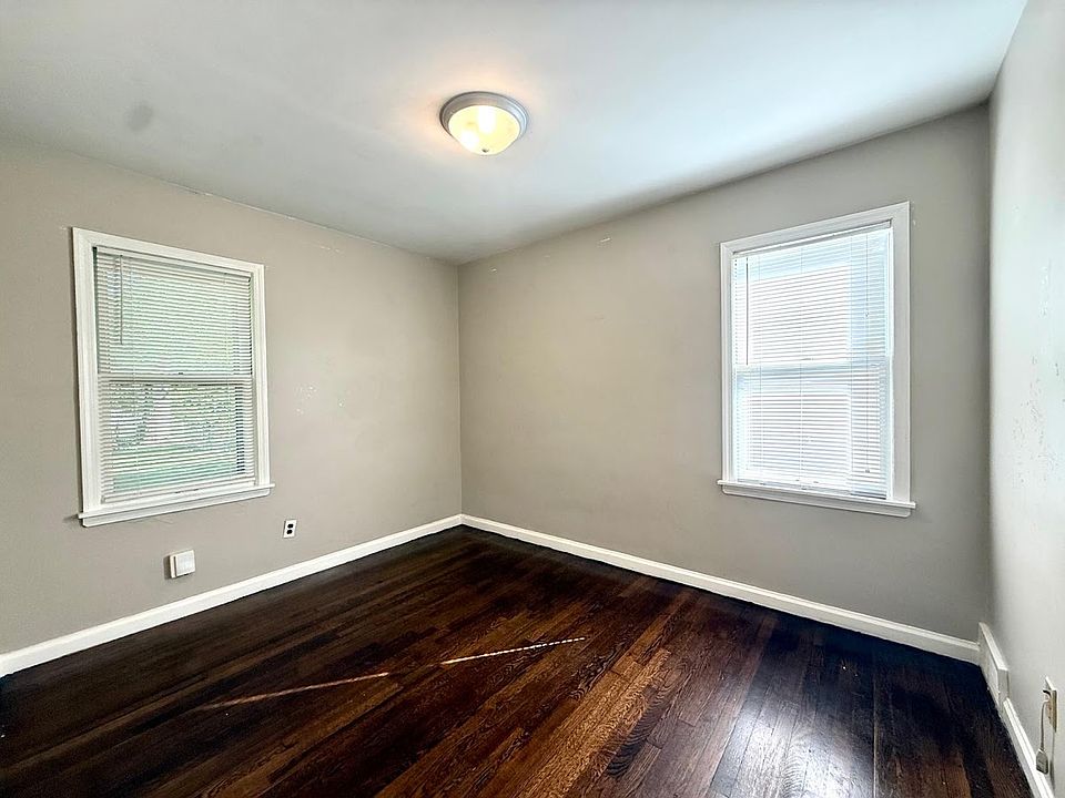 22730 Lilac St, photo 5