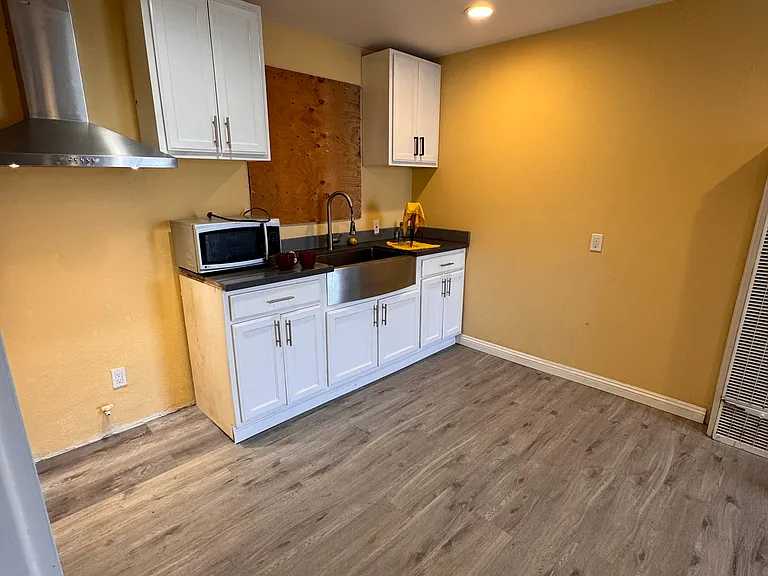 29466 Yates St — Photo 9