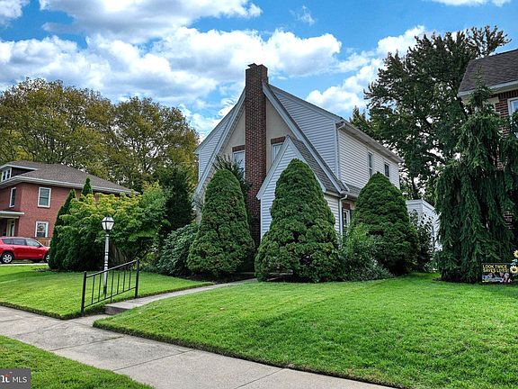 3rd image of 108 Spring Crest Blvd