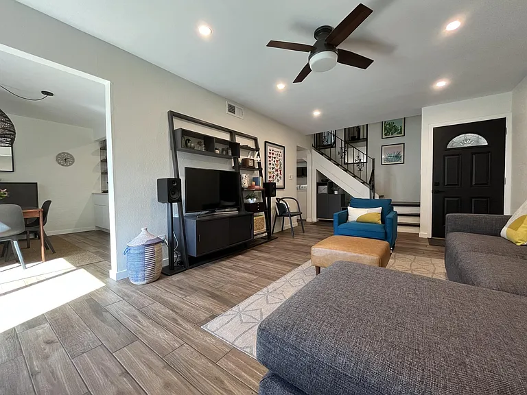 3416 N 44th St #62 — Photo 2