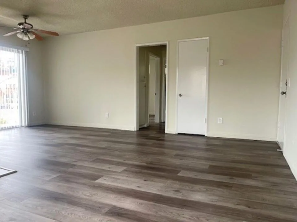 2 bed, 2.0 bath, $2,695 — Photo 4