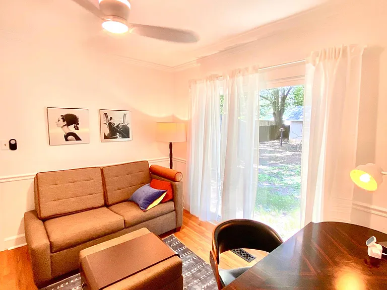 1217 Sunset Ave — Photo 9