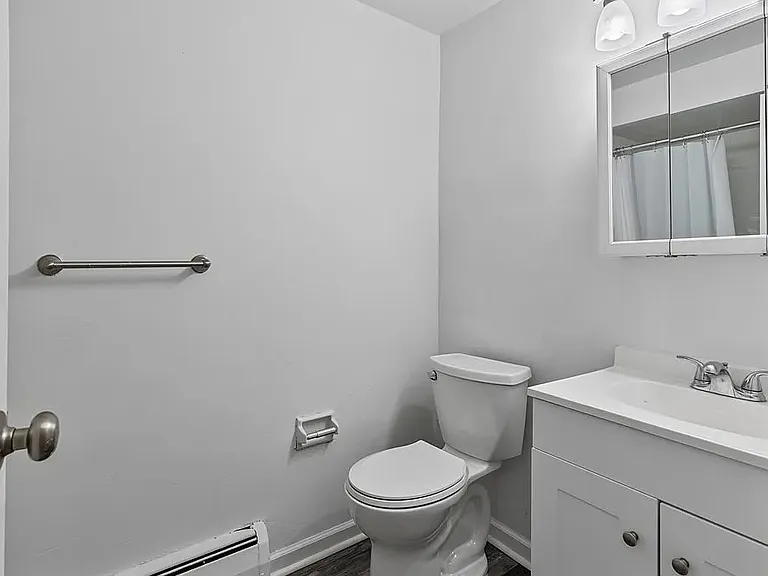440 Center Ave #2C — Photo 10