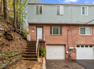 1434 Berry St, Pittsburgh, PA 15204
