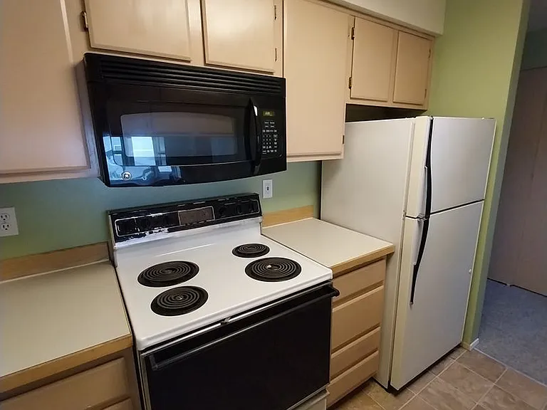 530 Melrose Ave E #609 — Photo 9