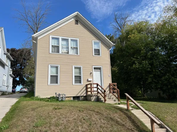 922 Broadway AVENUE, Sheboygan, WI 53081