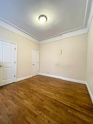 Rented by (Legacy) NY Quality Living Uptown | media 5