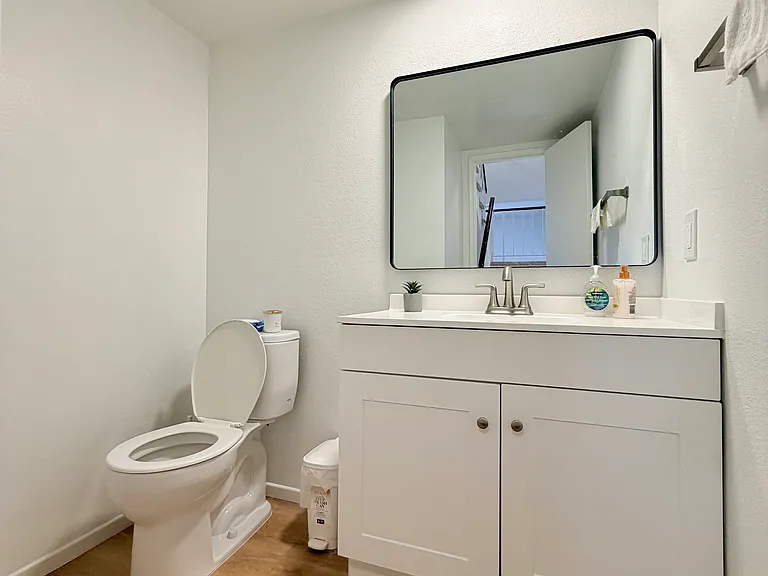 2450 E Del Mar Blvd #36 — Photo 15