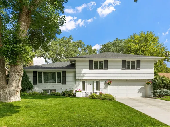 5224 Maddox Ln, Edina, MN 55436