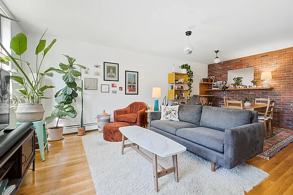 Sold by Compass | media 10