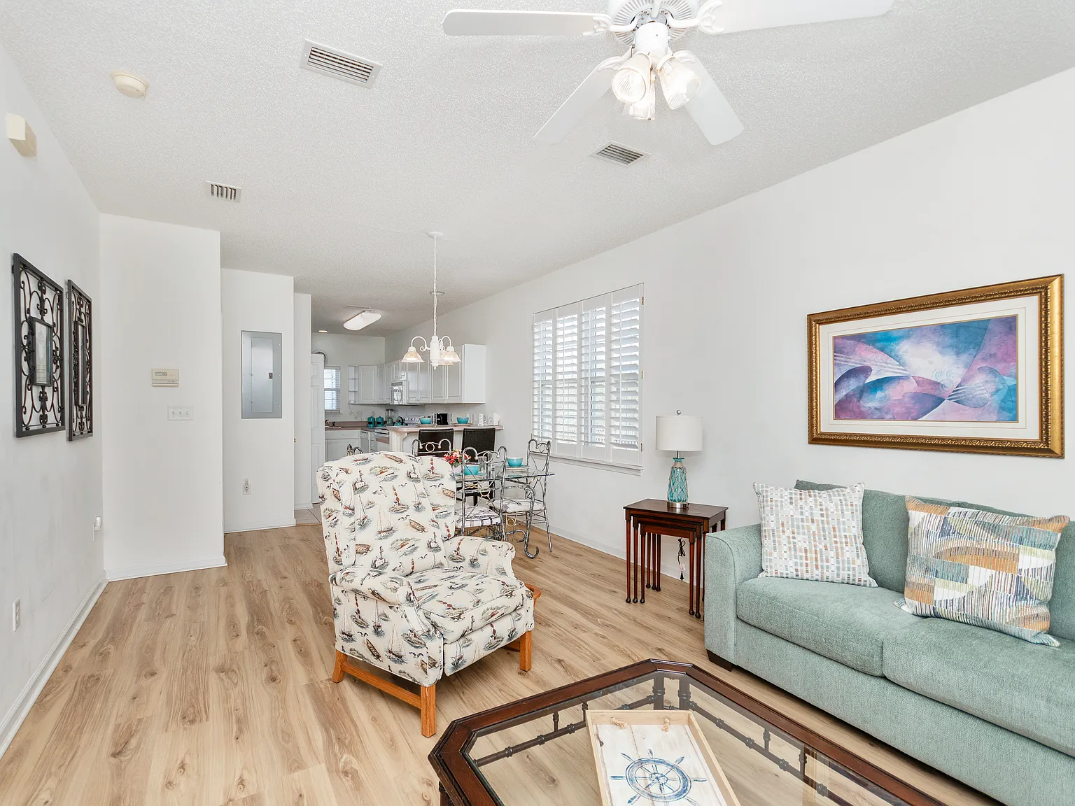 3 bed, 1750 sqft, $4,200 — Photo 4