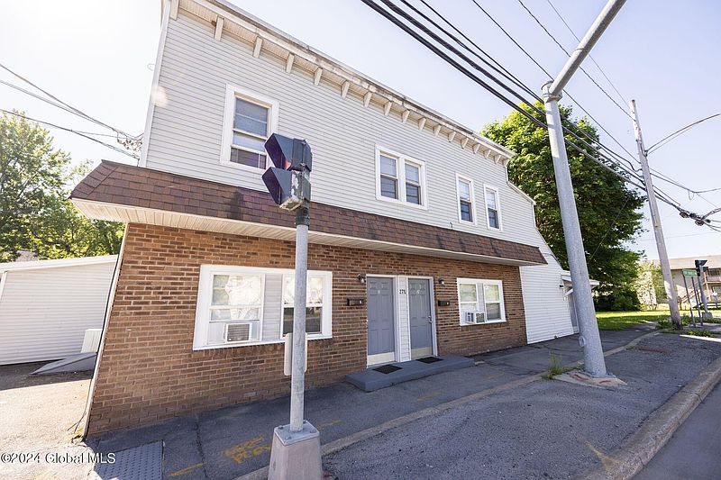2nd image of 274-278 Main Street
