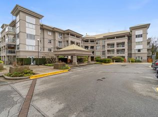10533 University Dr #401, Surrey, BC