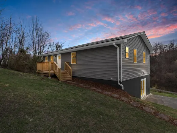 248 Sheffield Ln, Gate City, VA 24251