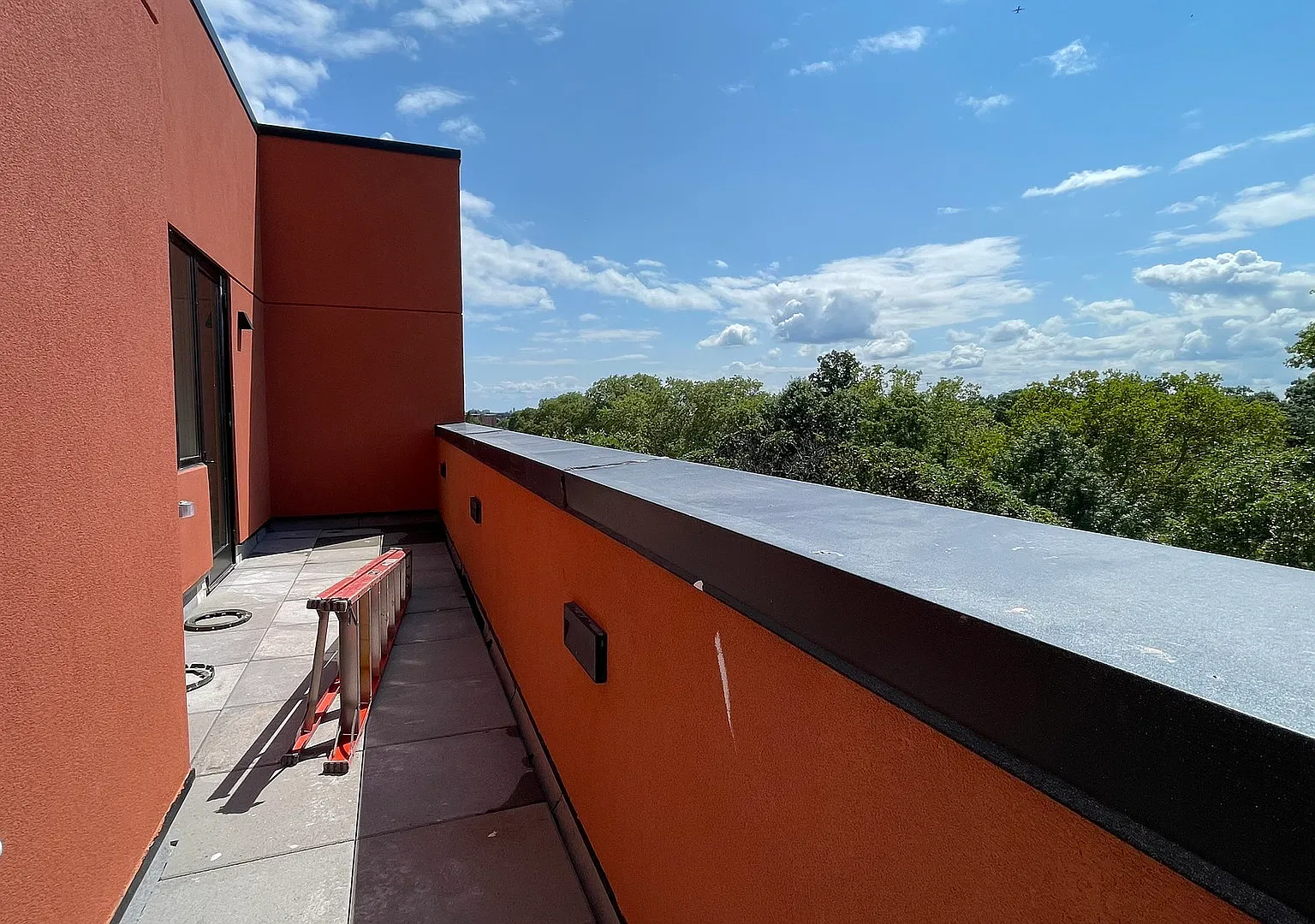 129 Mcdonald Avenue — Photo 4