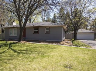 15815 2nd Ave N, Plymouth, MN 55447