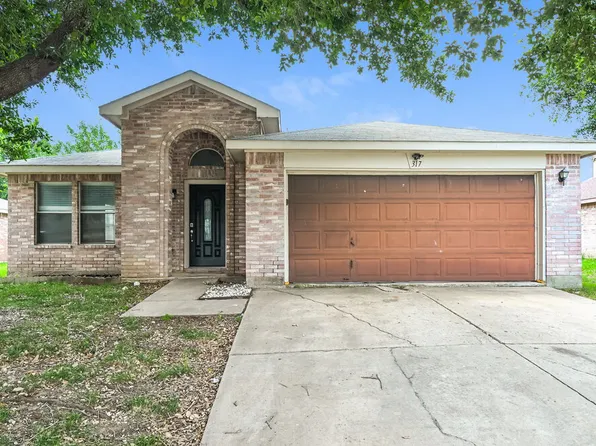317 Taylor St, Saginaw, TX 76179