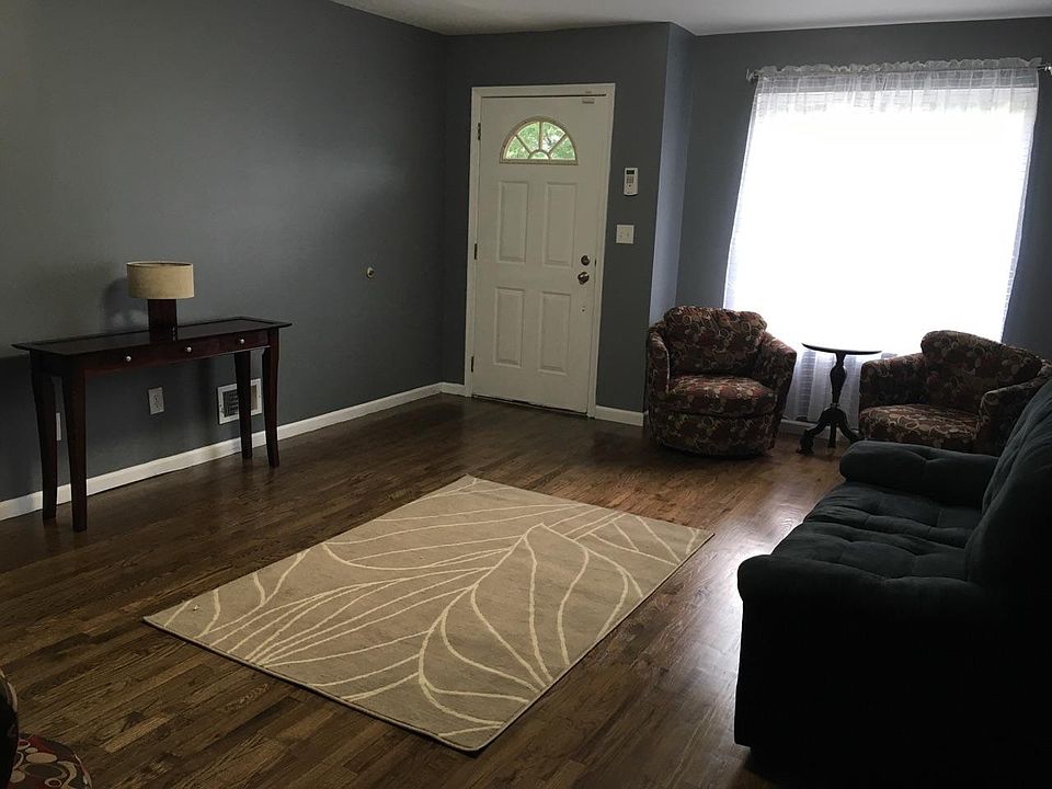 1st image of 73B Arlington Ave #B