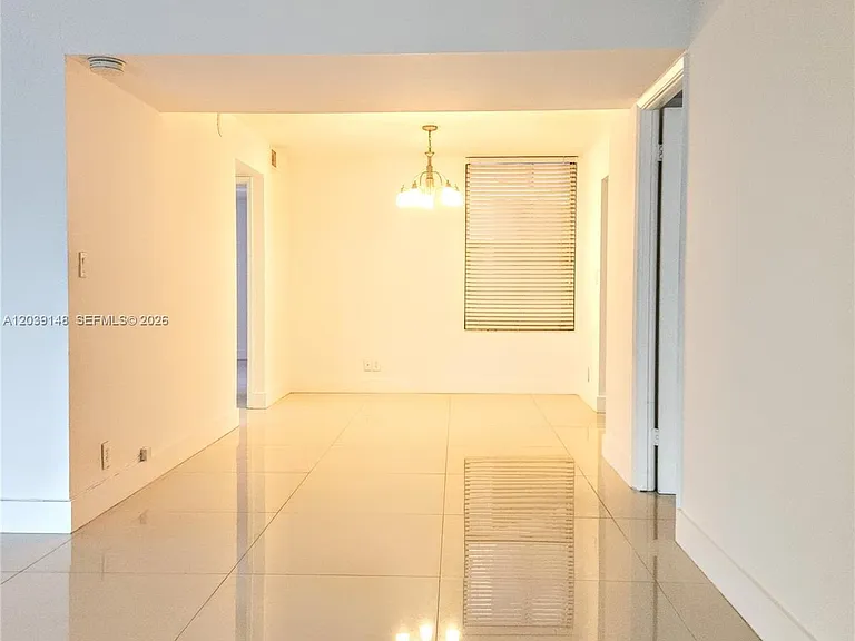 18181 NE 31st Ct #1910 — Photo 8