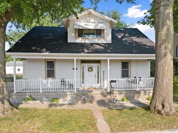 512 S Herman St, Lebanon, IL 62254