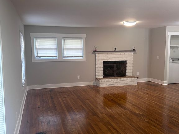 4th image of 2918 Sprucewood Dr