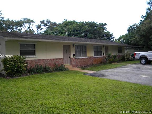 2nd image of 5100 SW 27th Ave #5100