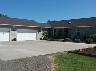 41 Twin Peaks Ln, Sequim, WA 98382