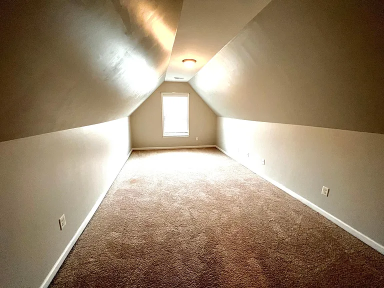 325 S Stonegate Dr — Photo 21