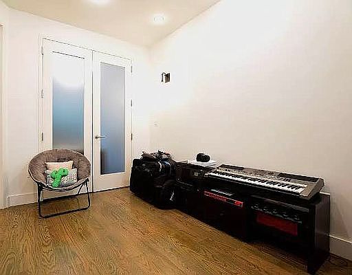 3rd image of 1070 Bergen St #3B