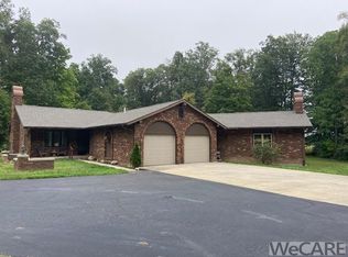 5620 E Hanthorn Rd, Lima, OH 45806