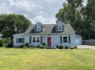 1065 Roberta Rd, Schenectady, NY 12303