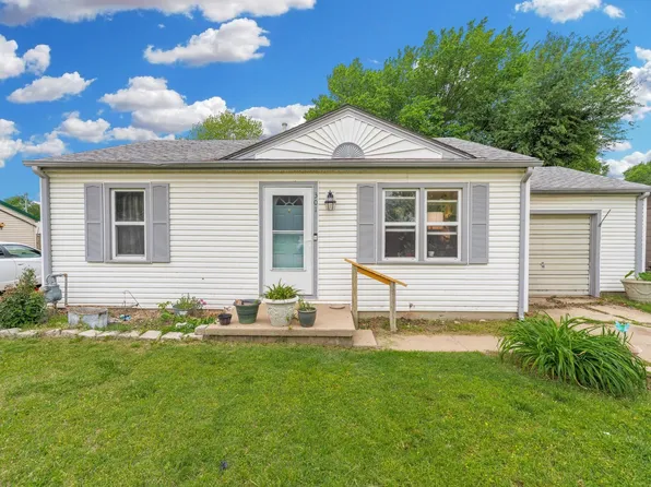 301 N Maynard Ave, Haysville, KS 67060