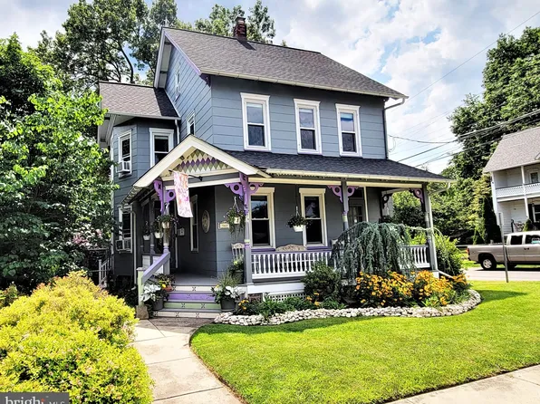 362 Lawn Ave, Sellersville, PA 18960