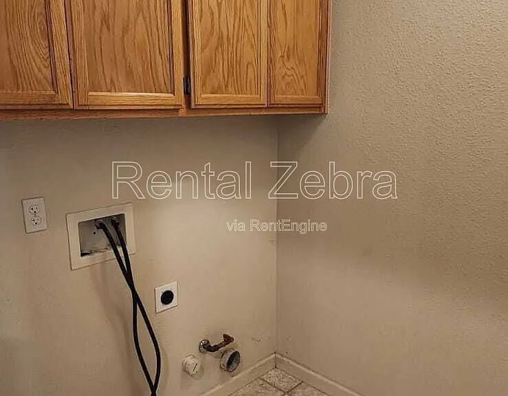 3795 Swan Ave — Photo 6