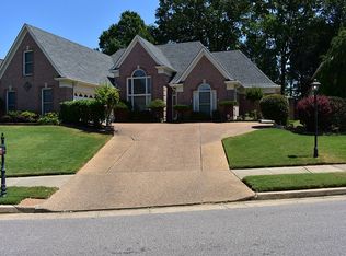 108 Logan Loop Dr, Collierville, TN 38017