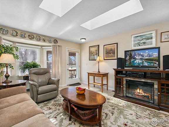 4th image of 3461 Laredo Ln #3461-M 3
