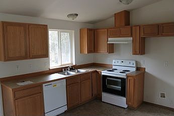 4th image of 25517 34th Ave E