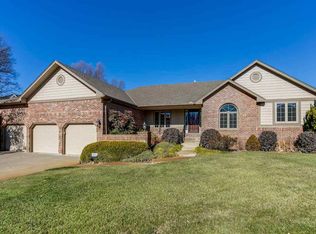 1500 S Spring Hollow Cir, Wichita, KS 67230