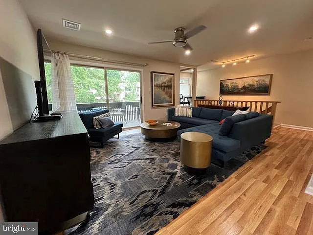 1 Aspen Way #3 — Photo 2