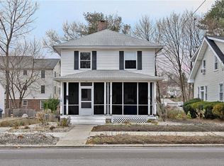 26 Gentian Ave, Providence, RI 02908