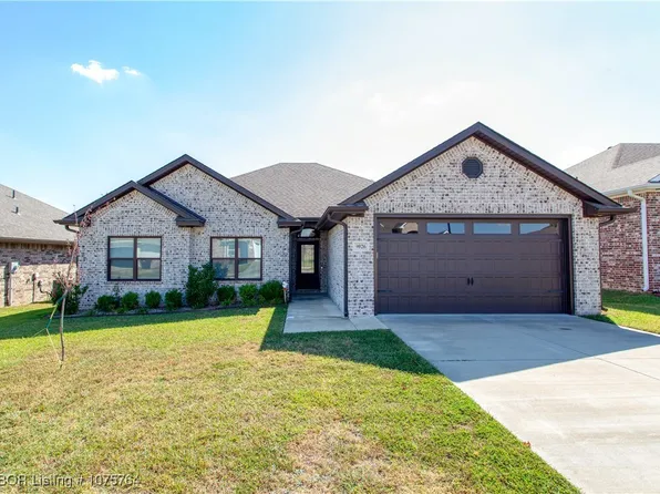 9026 Mayswood Pl, Fort Smith, AR 72916