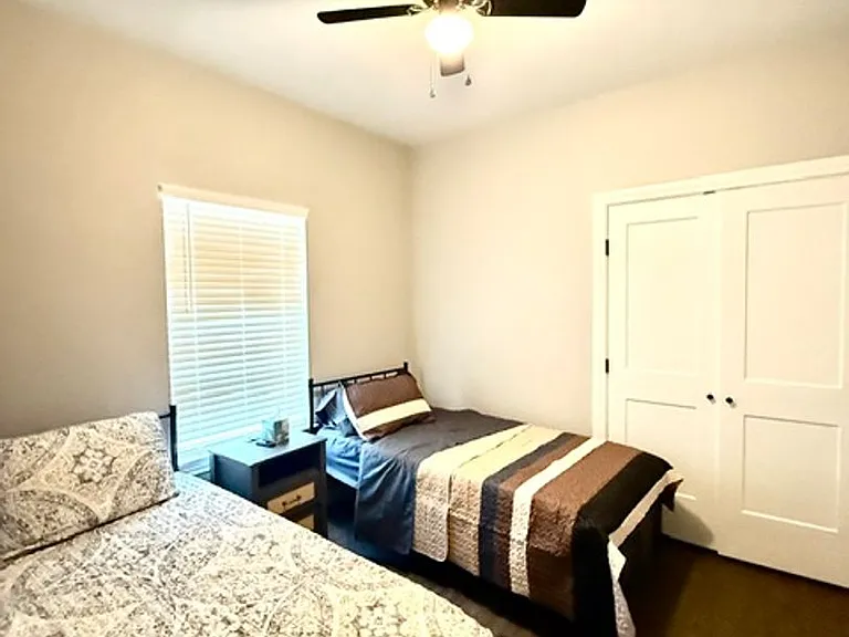 7804 Freedom Crest Ave — Photo 24