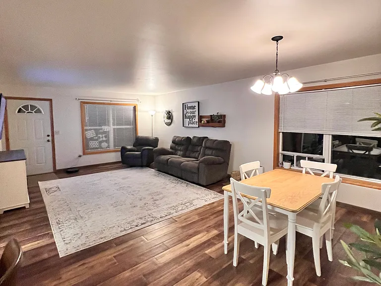 1339 Glenn Pl #1 — Photo 5