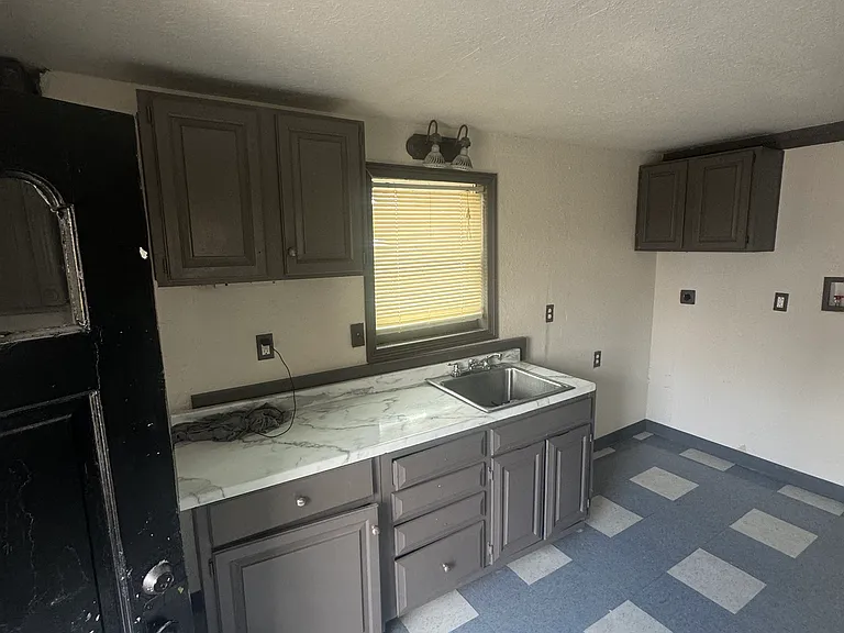1403 N Atlanta Pl #2 — Photo 5