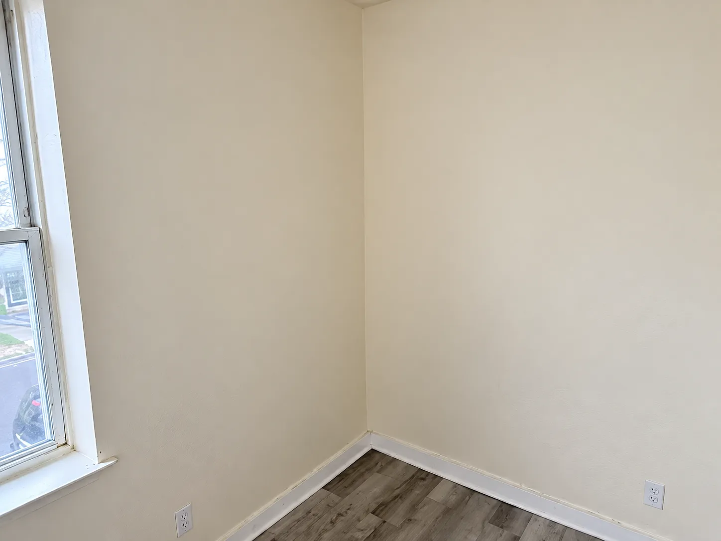 2 bed, 750 sqft, $1,275 — Photo 4